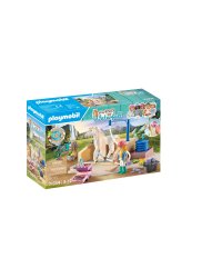 PLAYMOBIL WORLD OF HORSES мойка с Изабеллой и Лионессой 71354